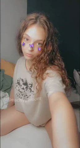 Be honest… would u jerk off to my nudes? (19f) : video clip
