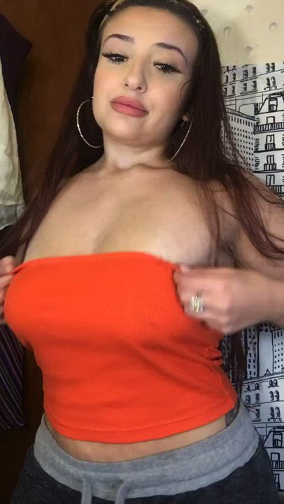 My boobs are smaller but they’re cute 😛 : video clip