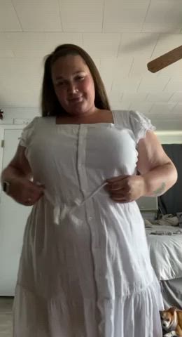 Who wants to breed this bbw pussy : video clip
