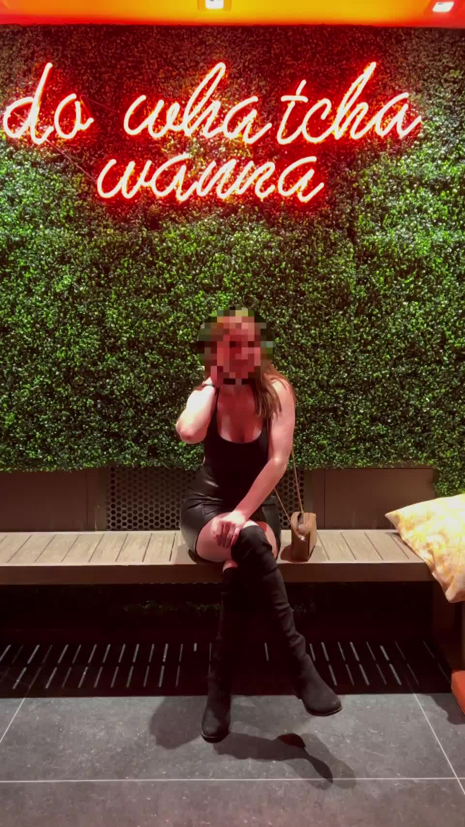 Just doing what the sign told me to do [GIF] : video clip