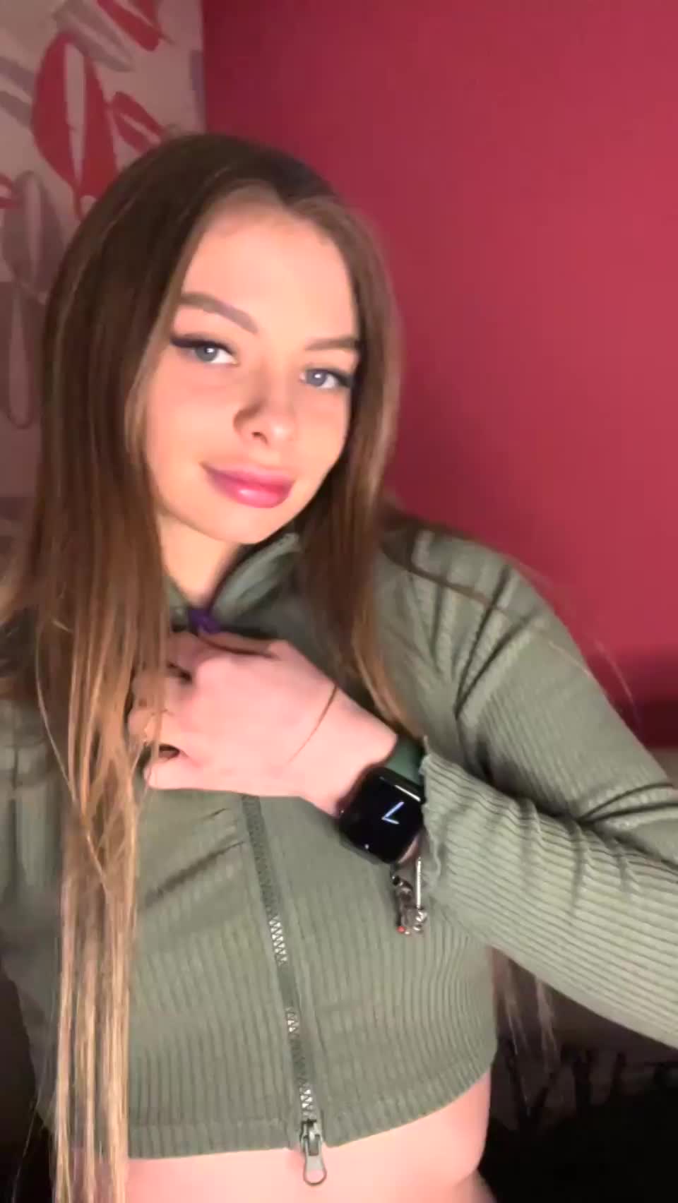 Bite my nipples and fuck me hard : video clip