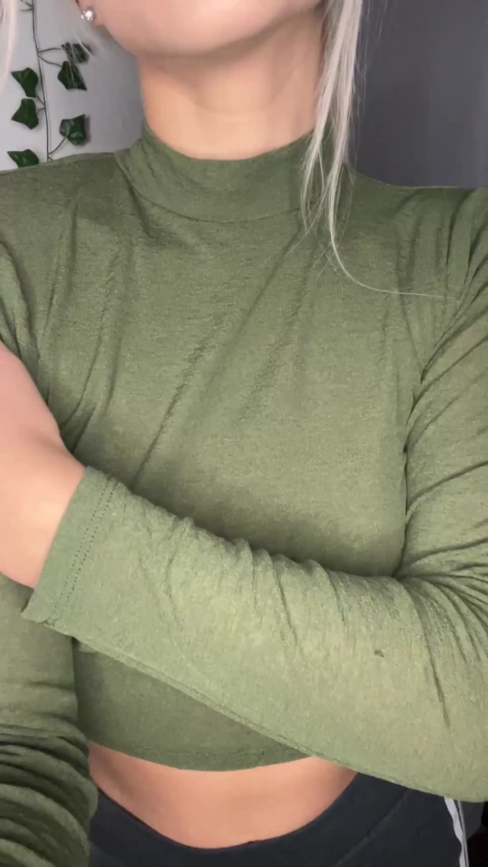 ever got a boobjob of a 19 years old : video clip