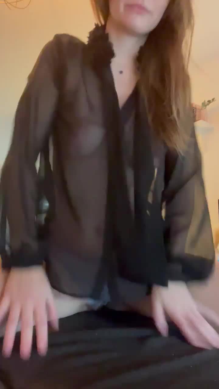 Super horny after my teacher admitted I was fuckable at 18yo : video clip