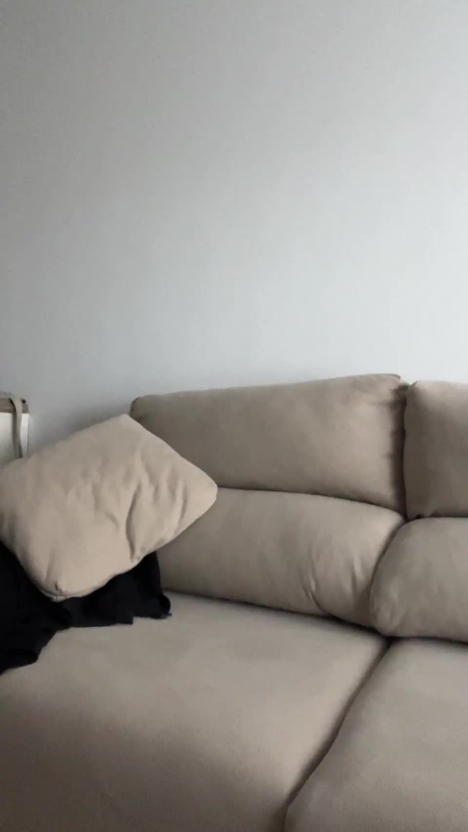 First post here, so I made myself comfortable : video clip