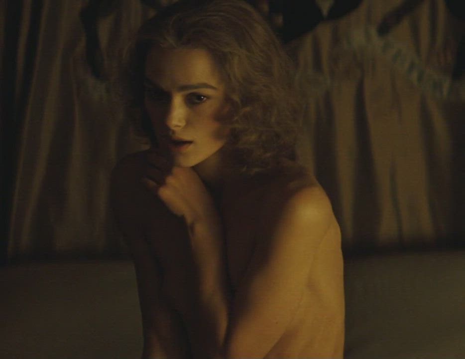 I want to suck on Keira Knightley's little titties. : video clip