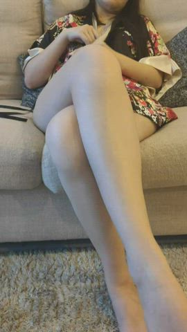 [19f] Opening up my kimono AND legs for you... : video clip