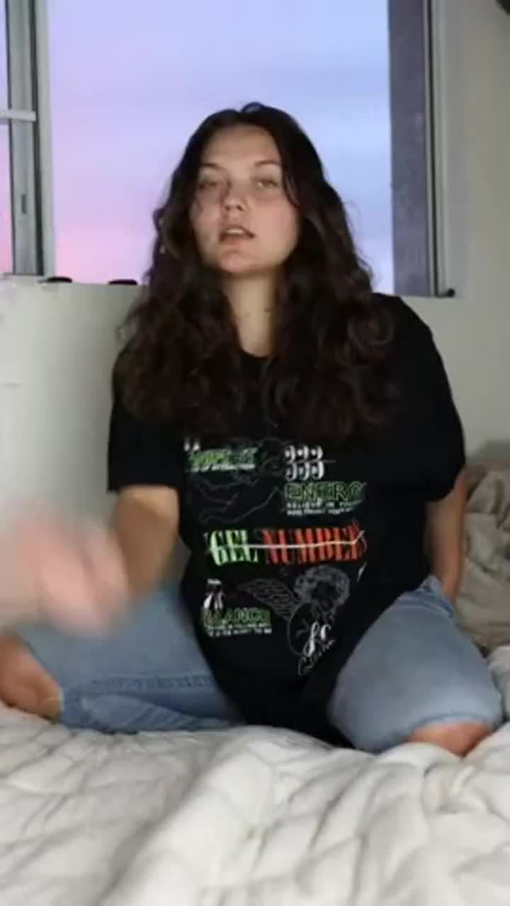 Watch this transition 😍 I’m so curvy : video clip