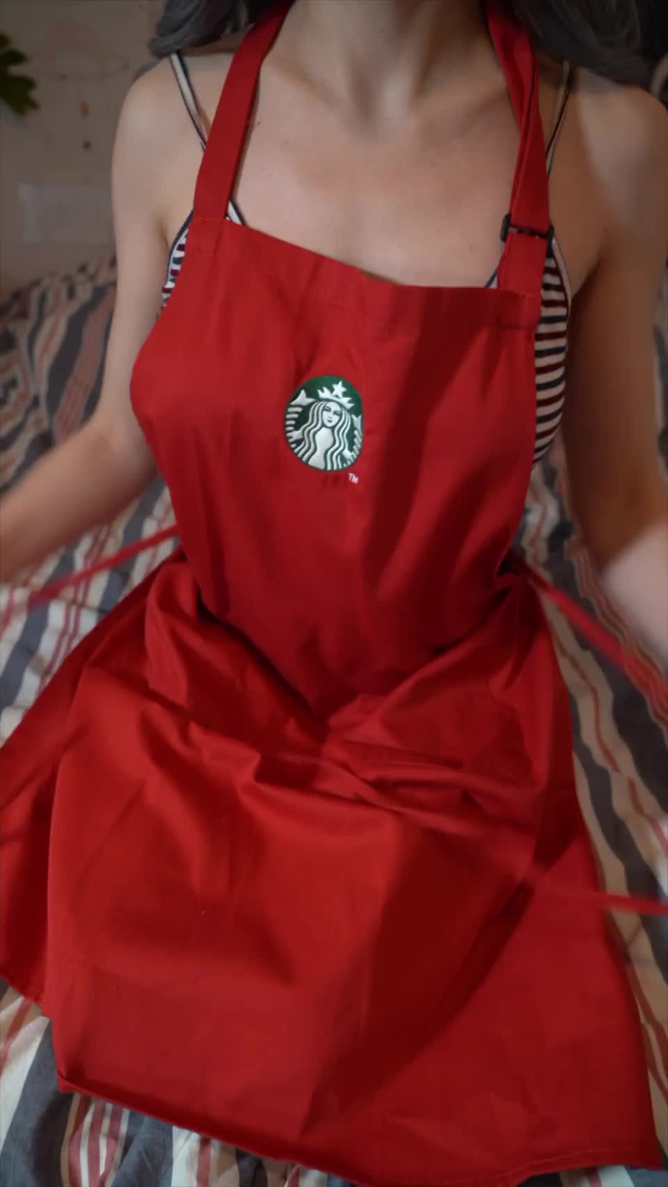 I love greeting you like that after my shift : video clip