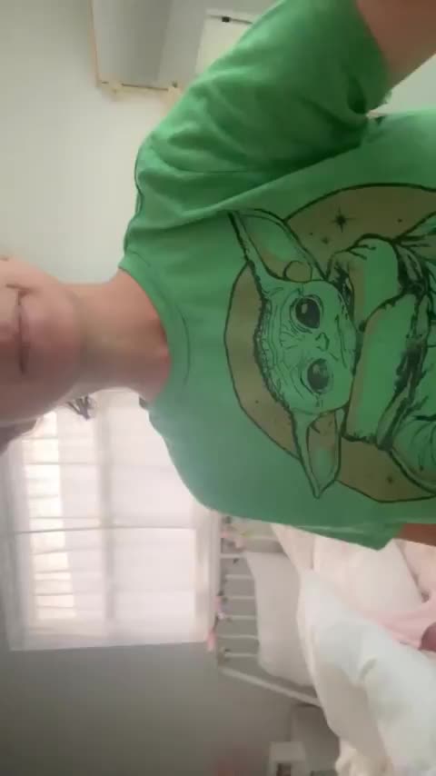 [F] 40 something, mornings with your friendly neighborhood Milf.. : video clip