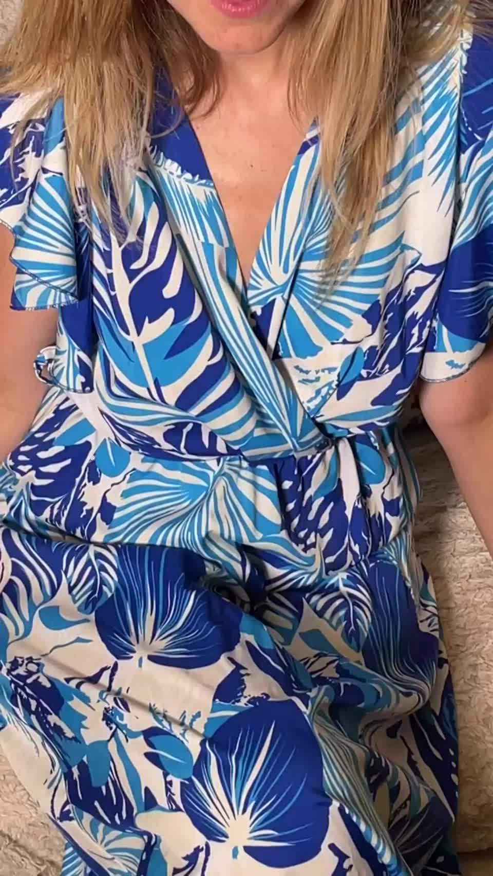 Embracing my natural look, down there and everywhere else! : video clip