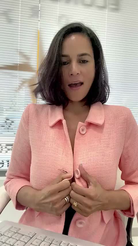 My bouncing milkers : video clip