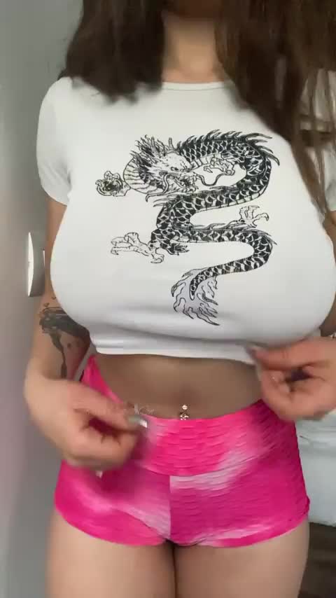 Love turning men on with my tits : video clip