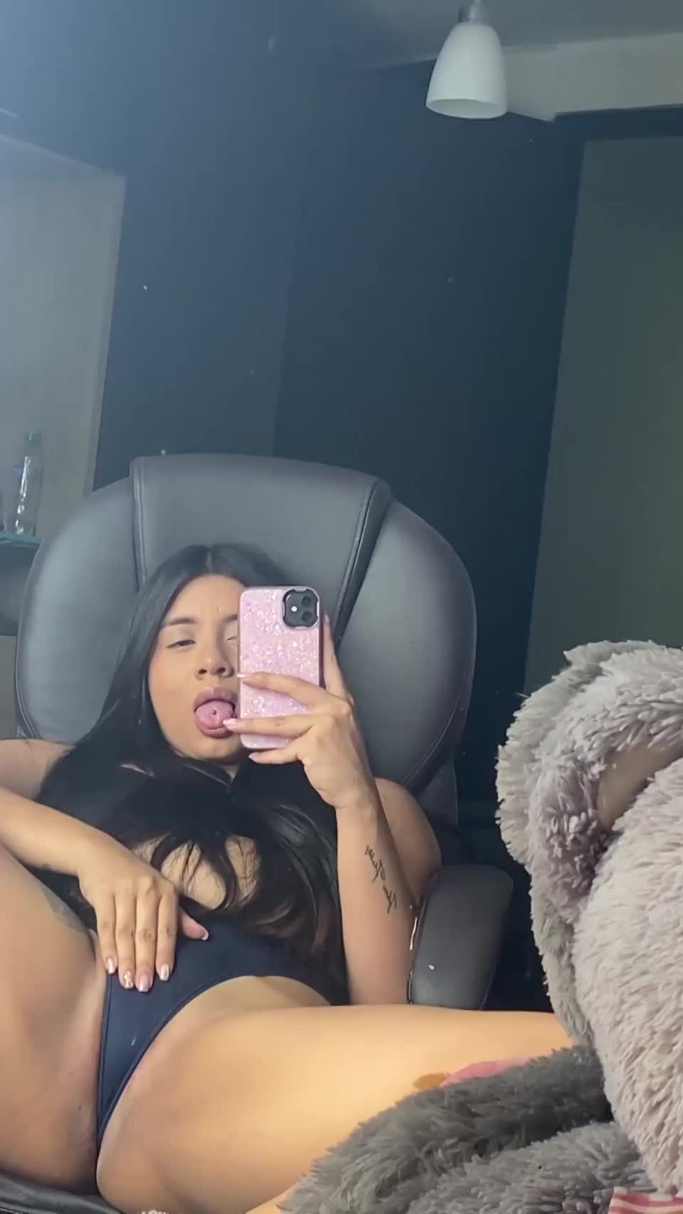 Ever nutted in a mexican coochie? : video clip