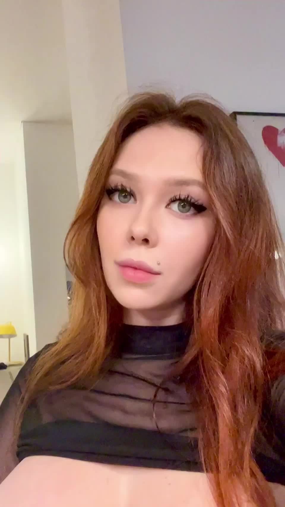 I'm touching my boobies imagining your cum on these tits 😘💦 : video clip