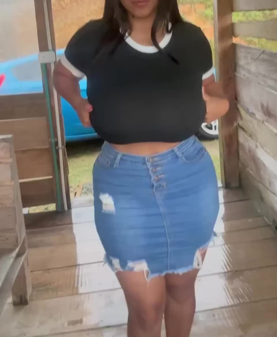 Almost got caught by someone : video clip