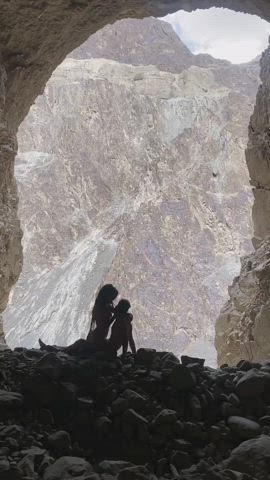 Let’s fuck in a cave 🖤🔥 : video clip