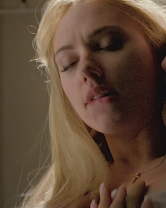 Scarlett Johansson as obedient Fucktoy or dominant Mistress? : video clip