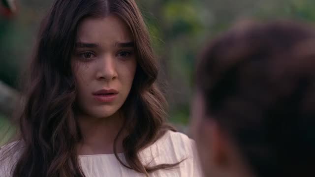 Would love to make out with Hailee Steinfeld like this : video clip
