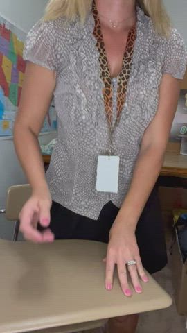 Flashing my teacher tits at school : video clip