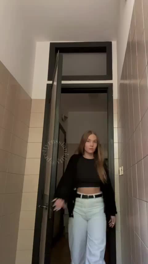 I want you to pound me against the walls in my office bathroom : video clip