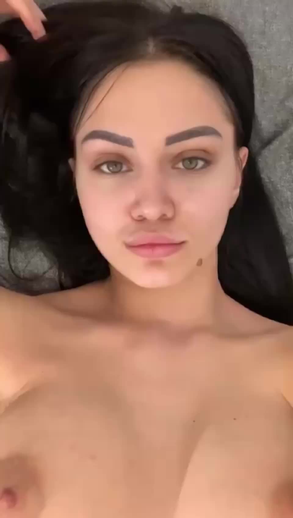 describe my 18y/o body in one word! : video clip