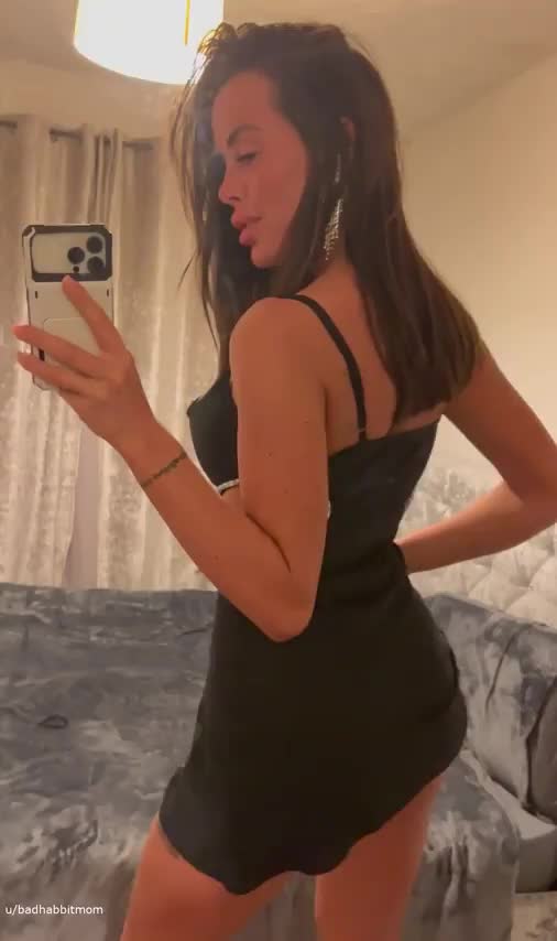 I'm your slut and always ready to be fuck : video clip