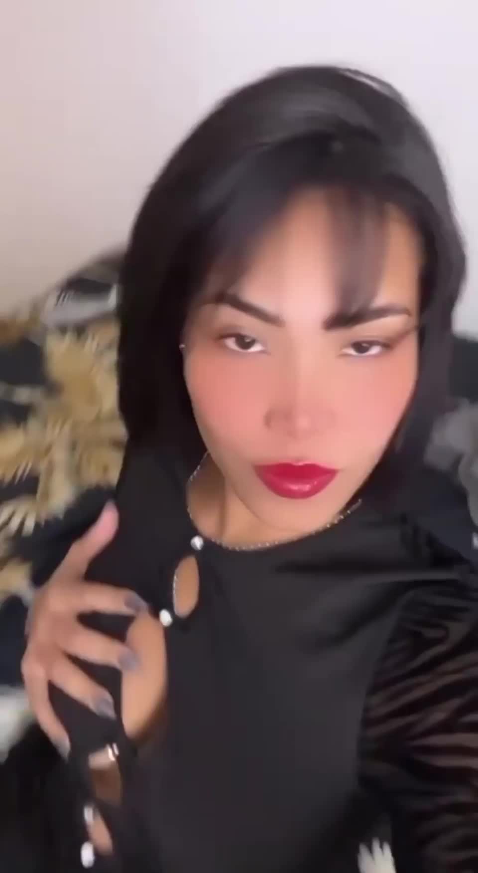 Would you stretch me out if I woul've asked you nicely too : video clip