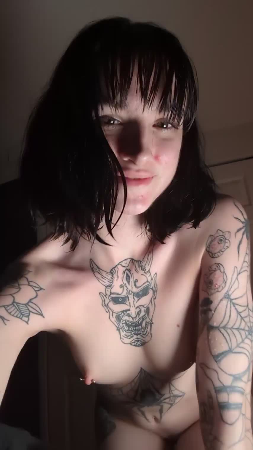 I'm ready to have my ass stretched : video clip