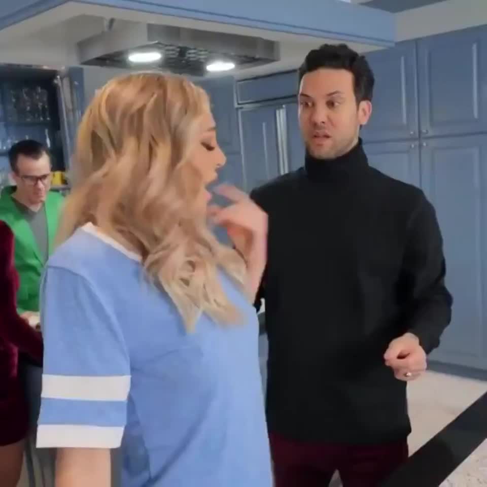 Excited at Her Dinner Party : video clip