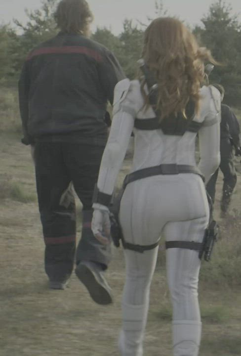 Scarlett Johansson's ass needs hardcore poundings : video clip
