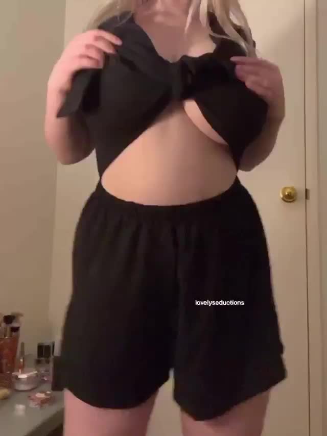 Big tits bounce the hardest : video clip