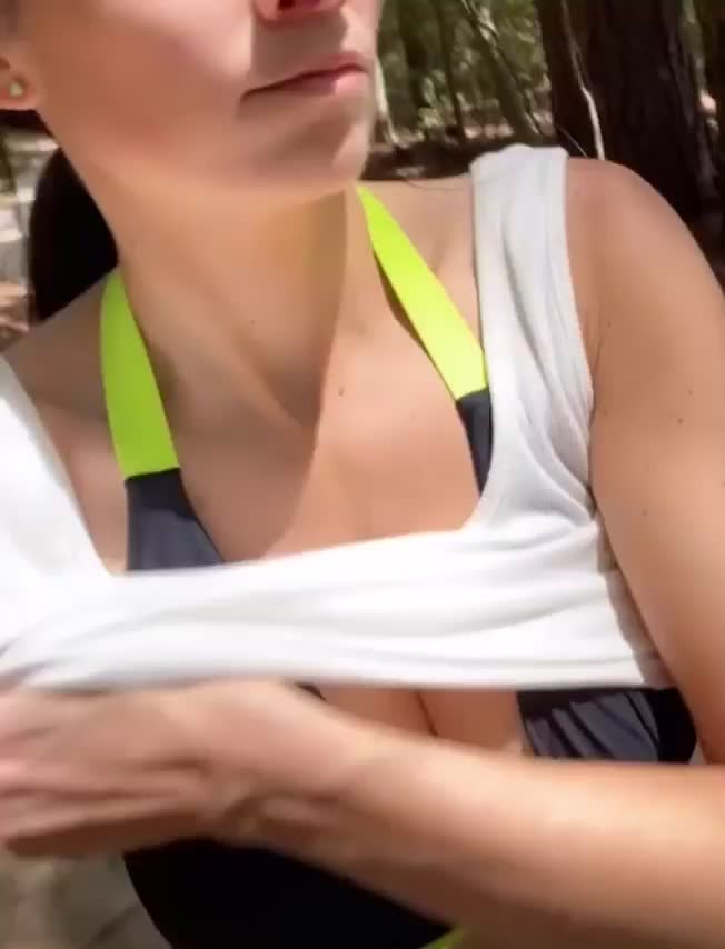 It feels so good to let my boobs free from a tight bikini : video clip