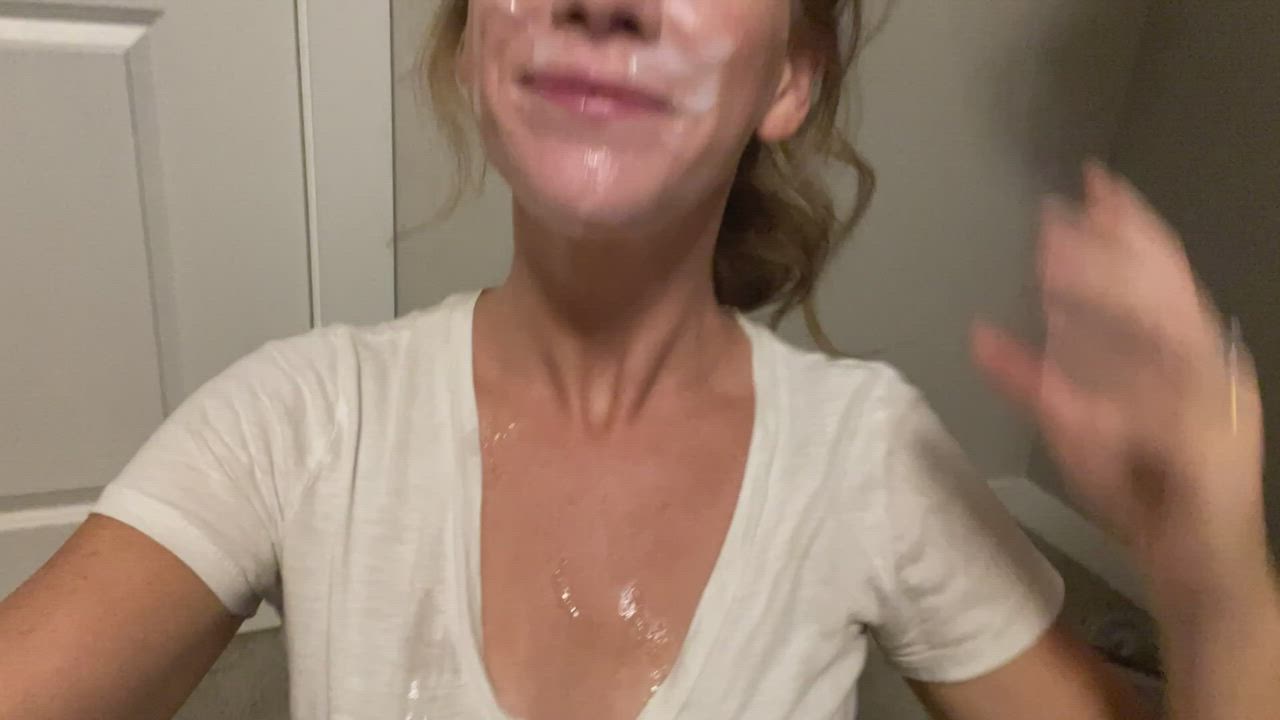this girl is spectacular... covered in cum : video clip