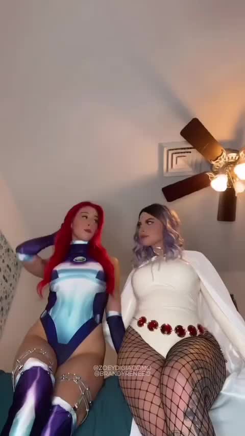 Starfire & White Raven On/Off from below (Zoey&Brandy) [Teen Titans] : video clip