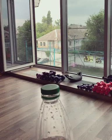 Bottlecap Challenge 💚 : video clip