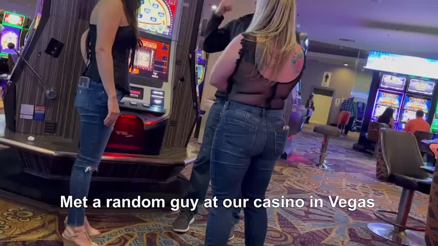 [FFM] Giving a stranger in Vegas his first FFM experience! : video clip