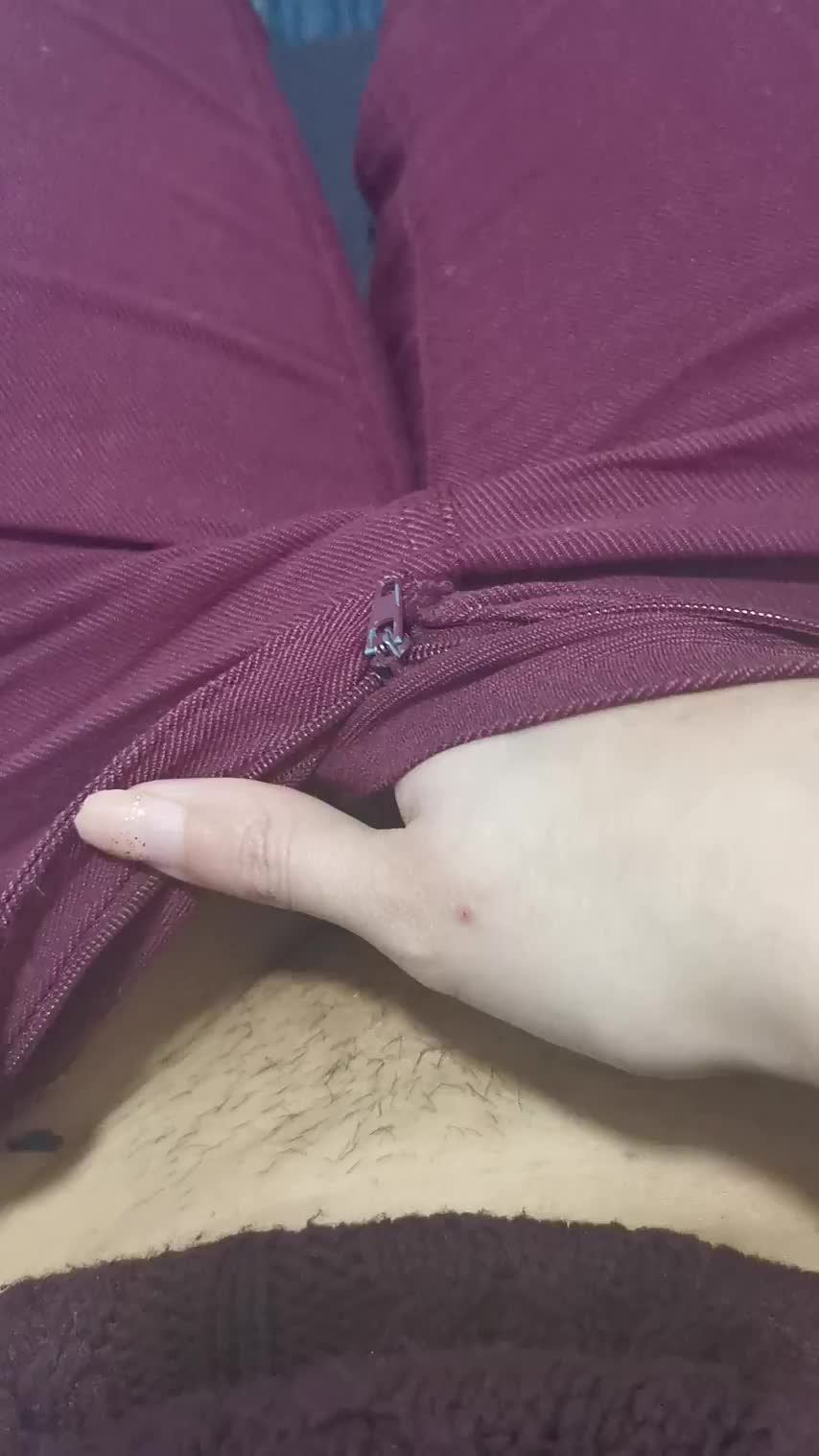 My Performance Review is next Friday. Does cumming quietly at my desk "exceed expectations"? : video clip