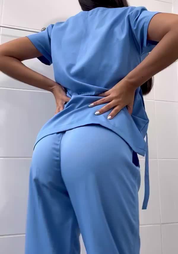 I would love flash my ass to my patients : video clip