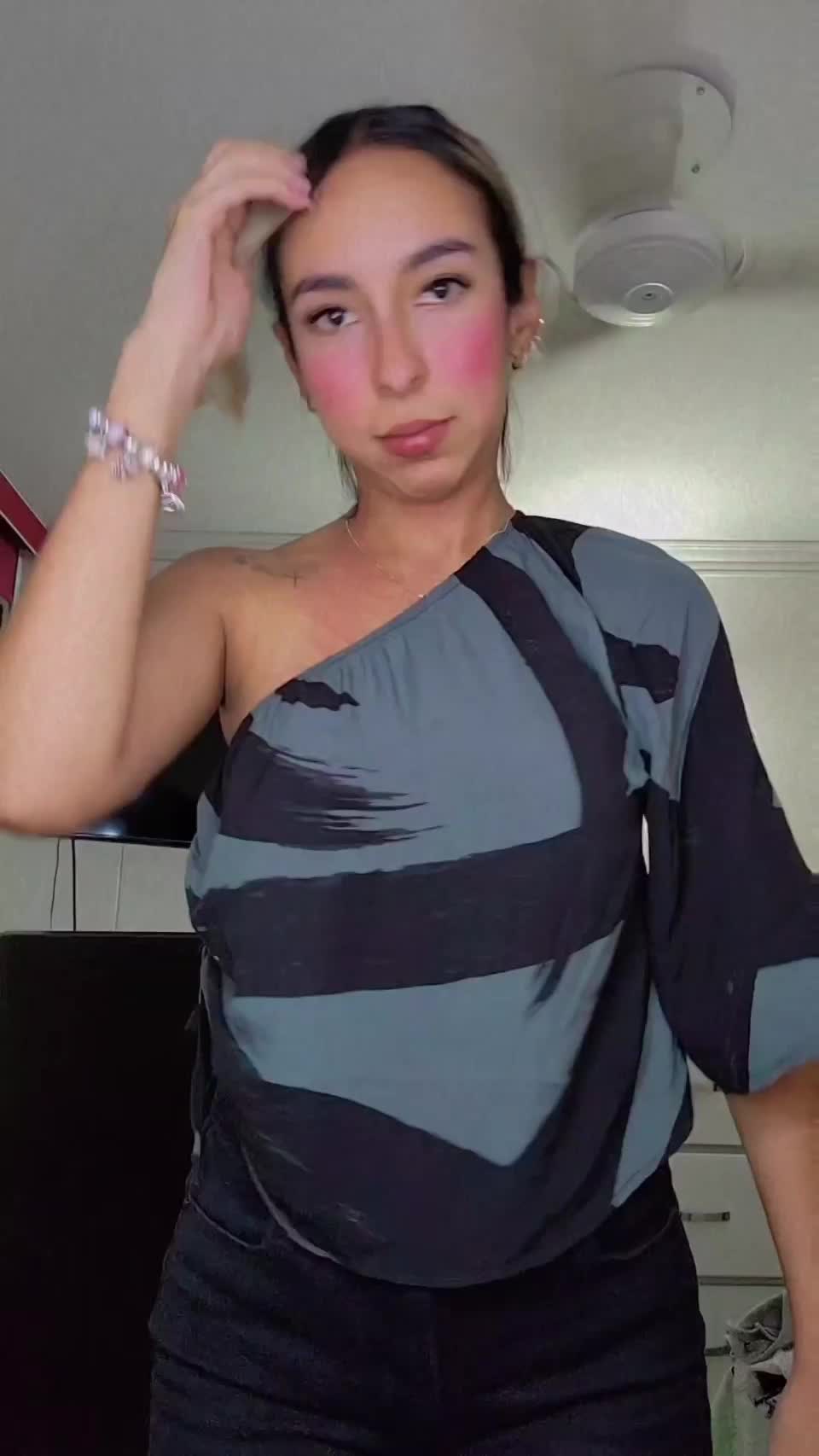 Here's my another cutie on/off trick : video clip