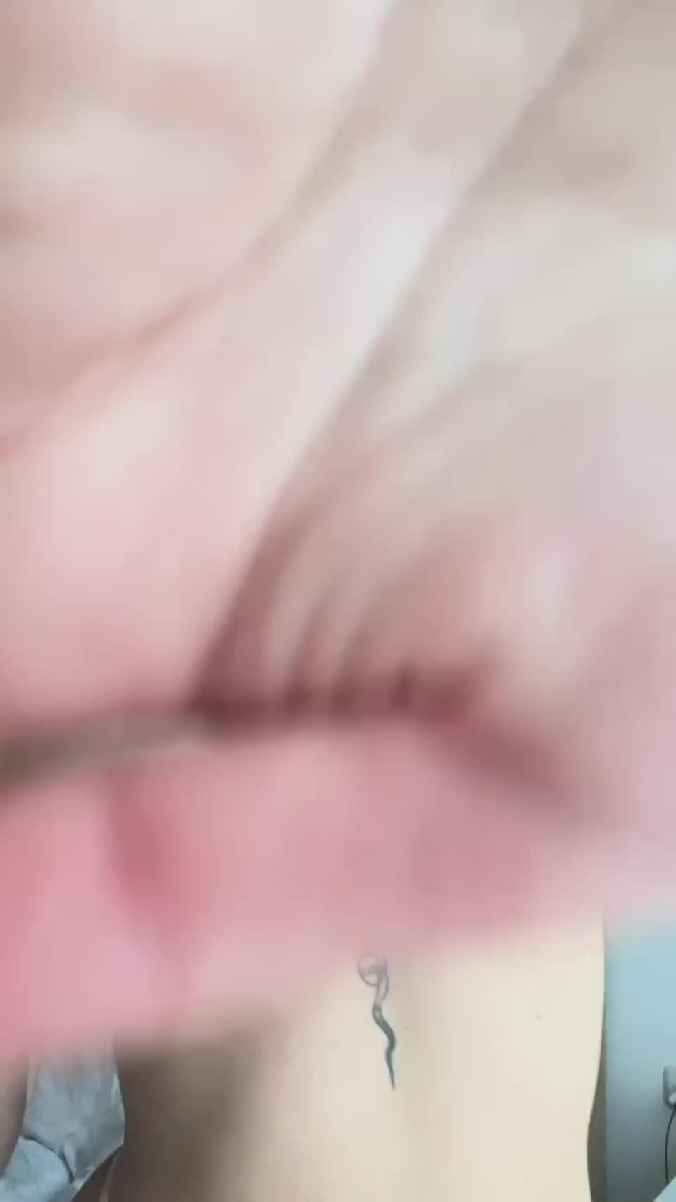 I'm in a mood to play and get horny today : video clip
