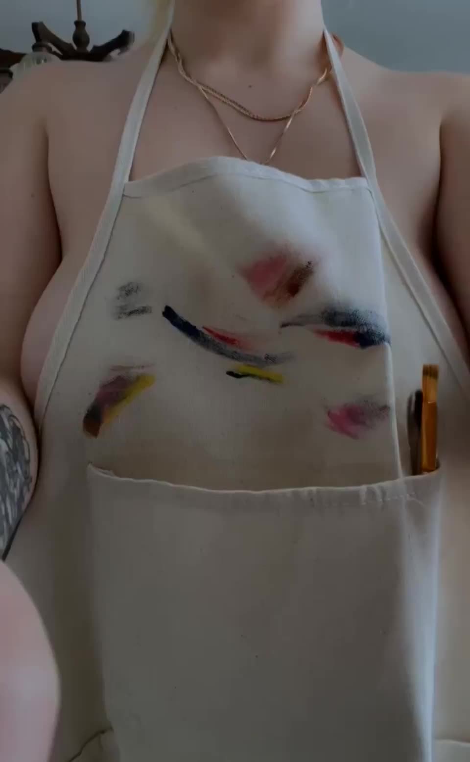 Can't stop shaking my student boobs for your massive cock : video clip