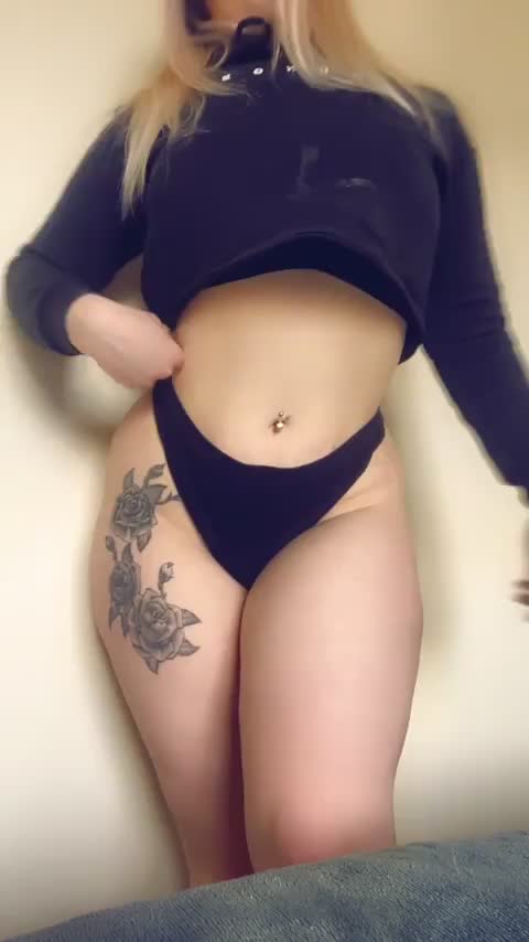 I hope you like being flashed! : video clip