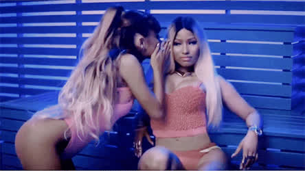 Ariana telling Nicki about you dick : video clip