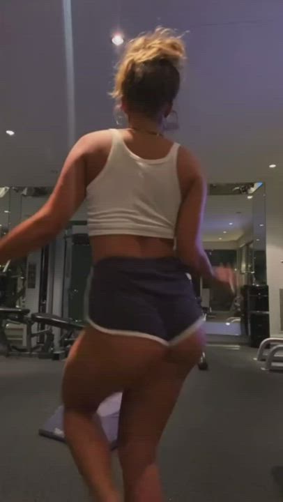Sommer Ray : video clip