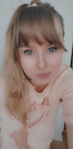 hi I'm Alice, I hope you like petite girls from Sweden 😇 : video clip