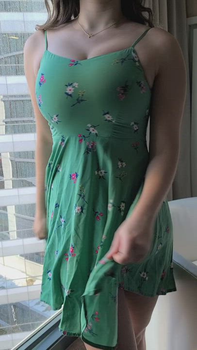 sundress season is my favorite, let me show you why (18f) : video clip