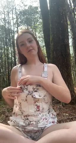 who doesn’t want to fuck a redhead in the woods;) : video clip