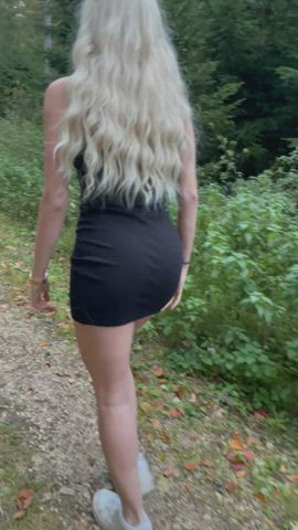 Peeling off my dress after a long walk…I love the risk haha... i think some other guys saw me… :o : video clip
