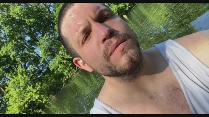 My man treated me to a canoe ride, so I treated him to blowjob 🥰 this was “harder” than it looked 😂 : video clip