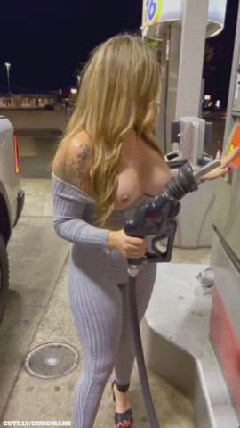 Getting Gas : video clip